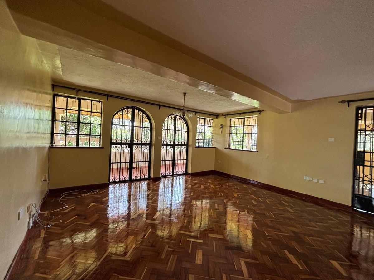 6 Bed House with En Suite in Kiambu Road - 12