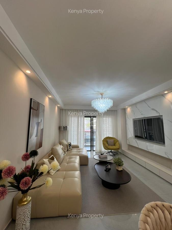 3 Bed Apartment with Swimming Pool at Wood Avenue - 5