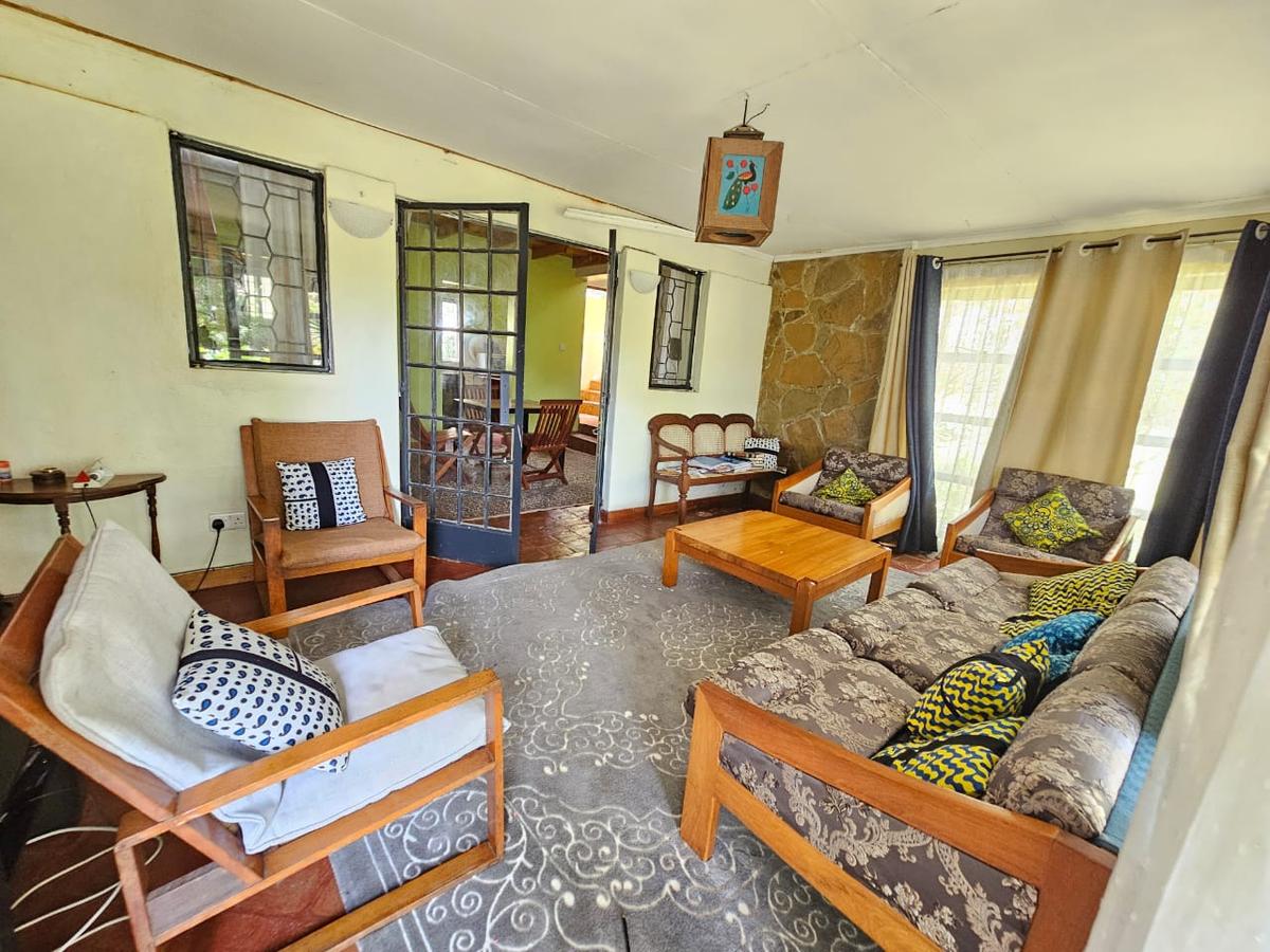 4 Bed House with En Suite in Nyari - 4