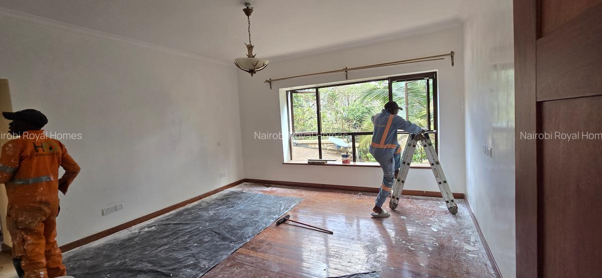 5 Bed Townhouse with En Suite at Off Gitanga Road - 12