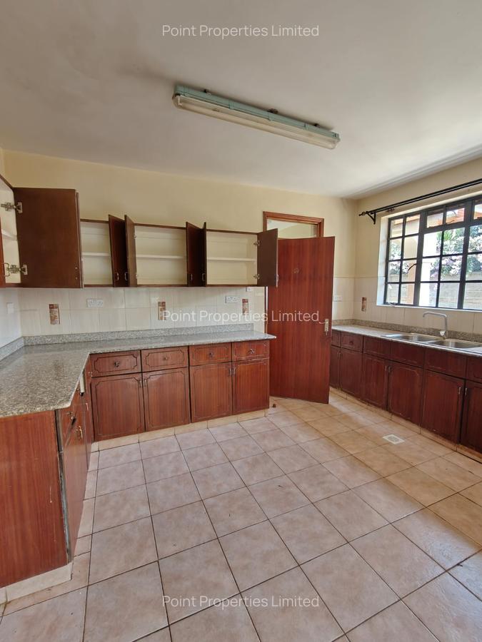 4 Bed Townhouse with En Suite in Karen - 7