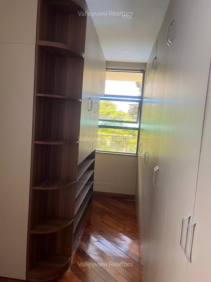 5 Bed Townhouse with En Suite at Kileleshwa - 7