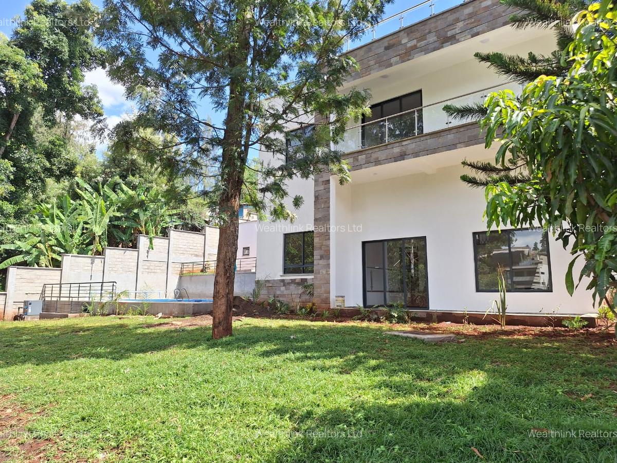 5 Bed Townhouse with En Suite at Loresho - 13