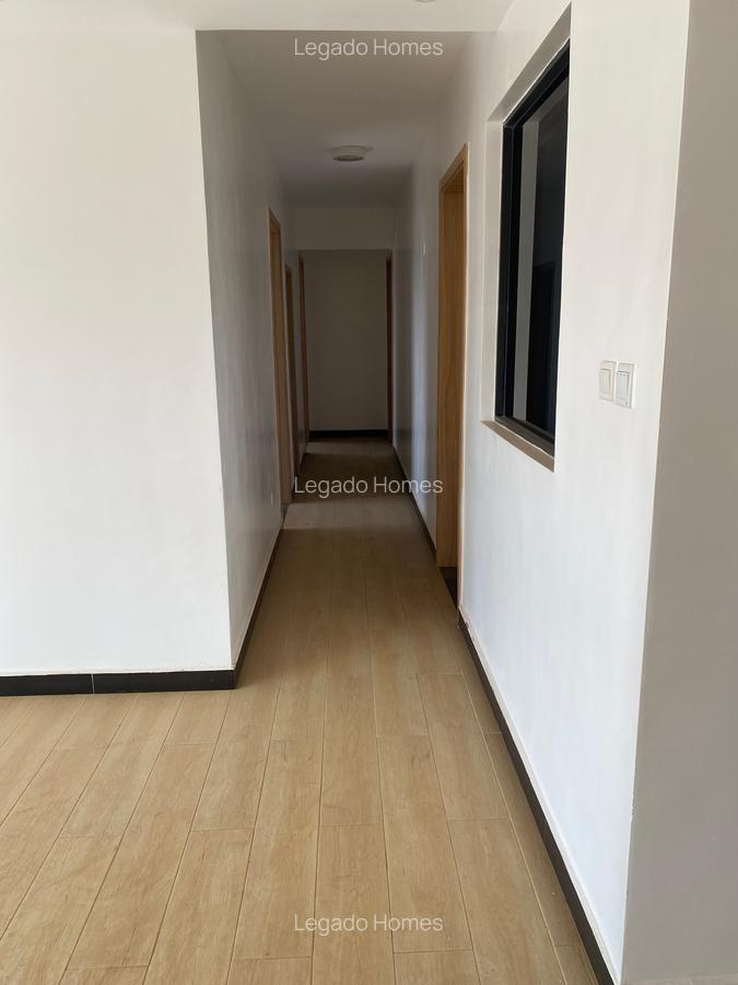 Serviced 3 Bed Apartment with En Suite at Othaya Road - 4