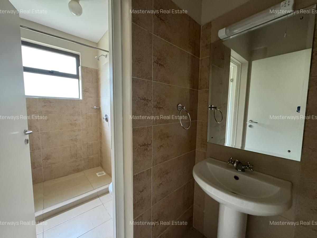 2 Bed Apartment with En Suite at Kirawa Road - 7