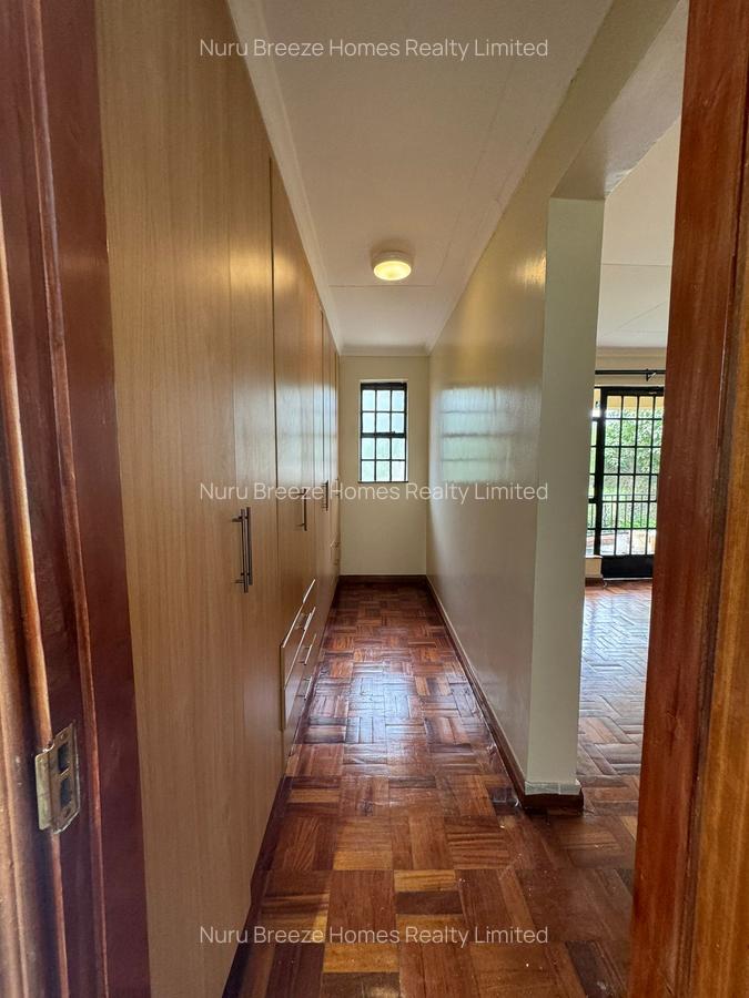 4 Bed Townhouse with En Suite in Runda - 18