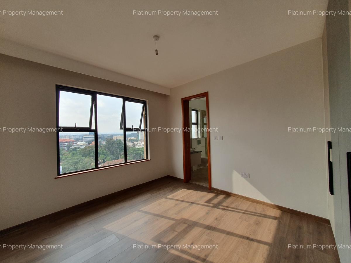 3 Bed Apartment with En Suite in Westlands Area - 15