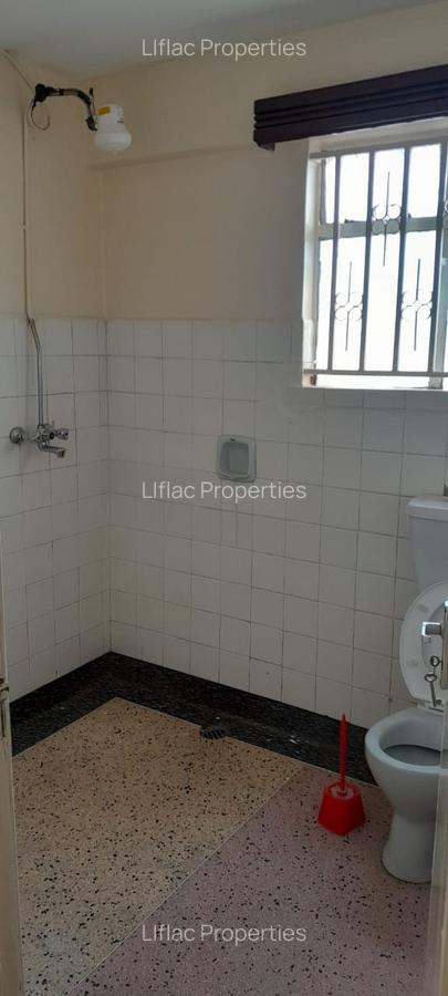 4 Bed Apartment with En Suite in Parklands - 7