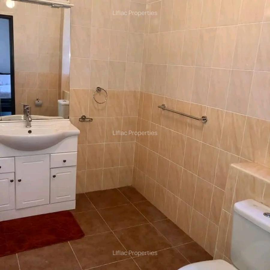 2 Bed House with En Suite in Runda - 16