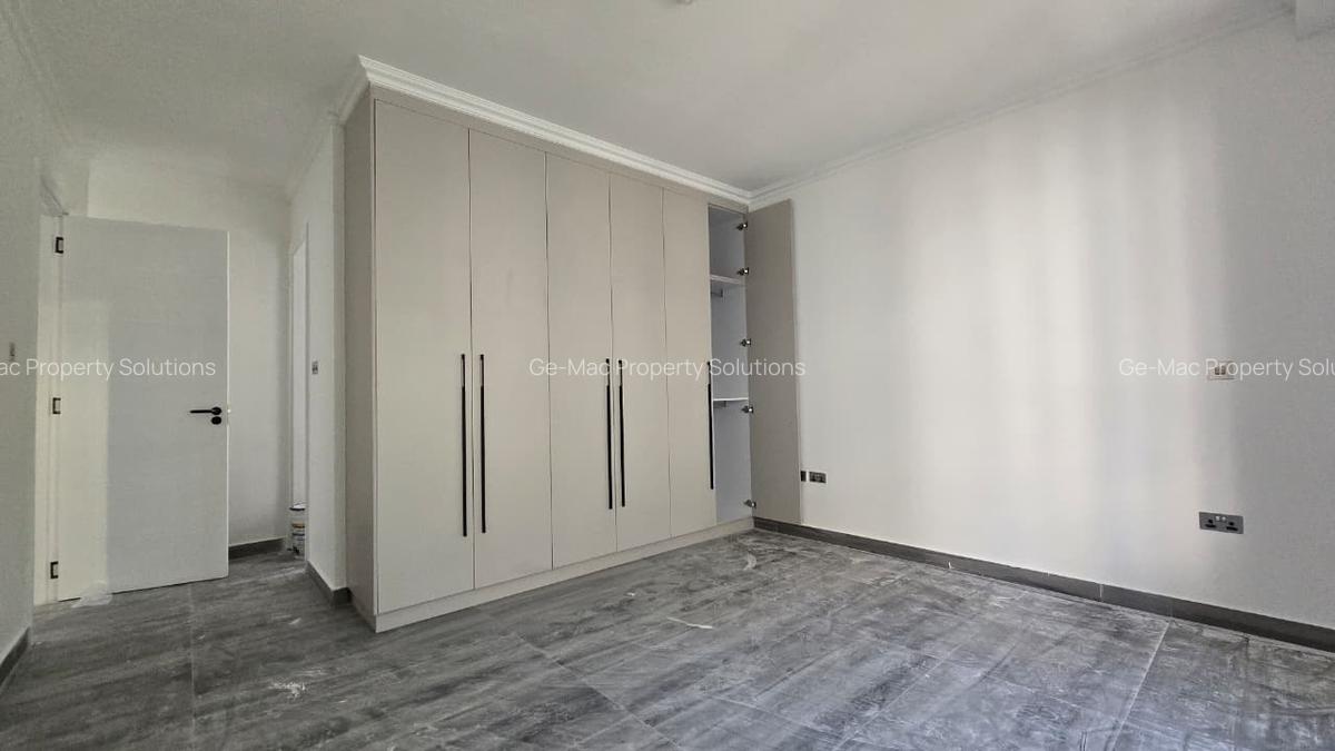 1 Bed Apartment with En Suite in Westlands Area - 11