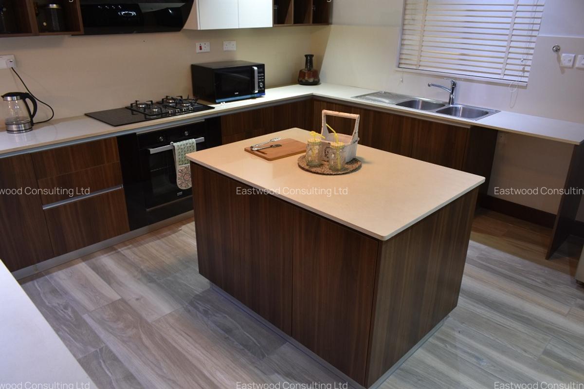 3 Bed Apartment with En Suite at Swaminarayan Road - 2