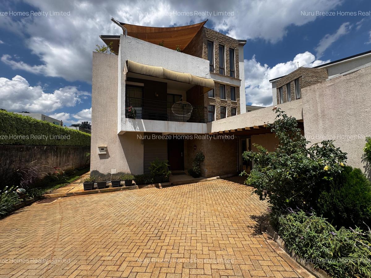 4 Bed Townhouse with En Suite in Runda - 16