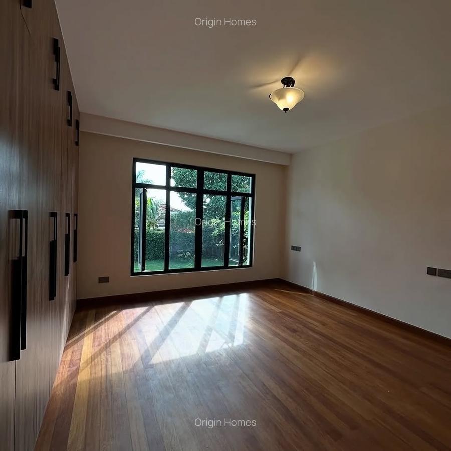 5 Bed House with En Suite at Runda - 4