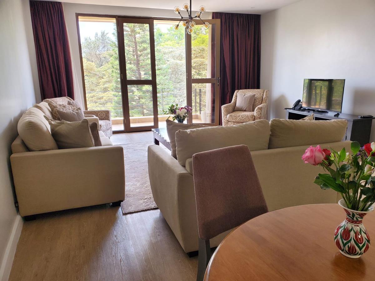 Serviced 2 Bed Apartment with En Suite in Riverside - 5