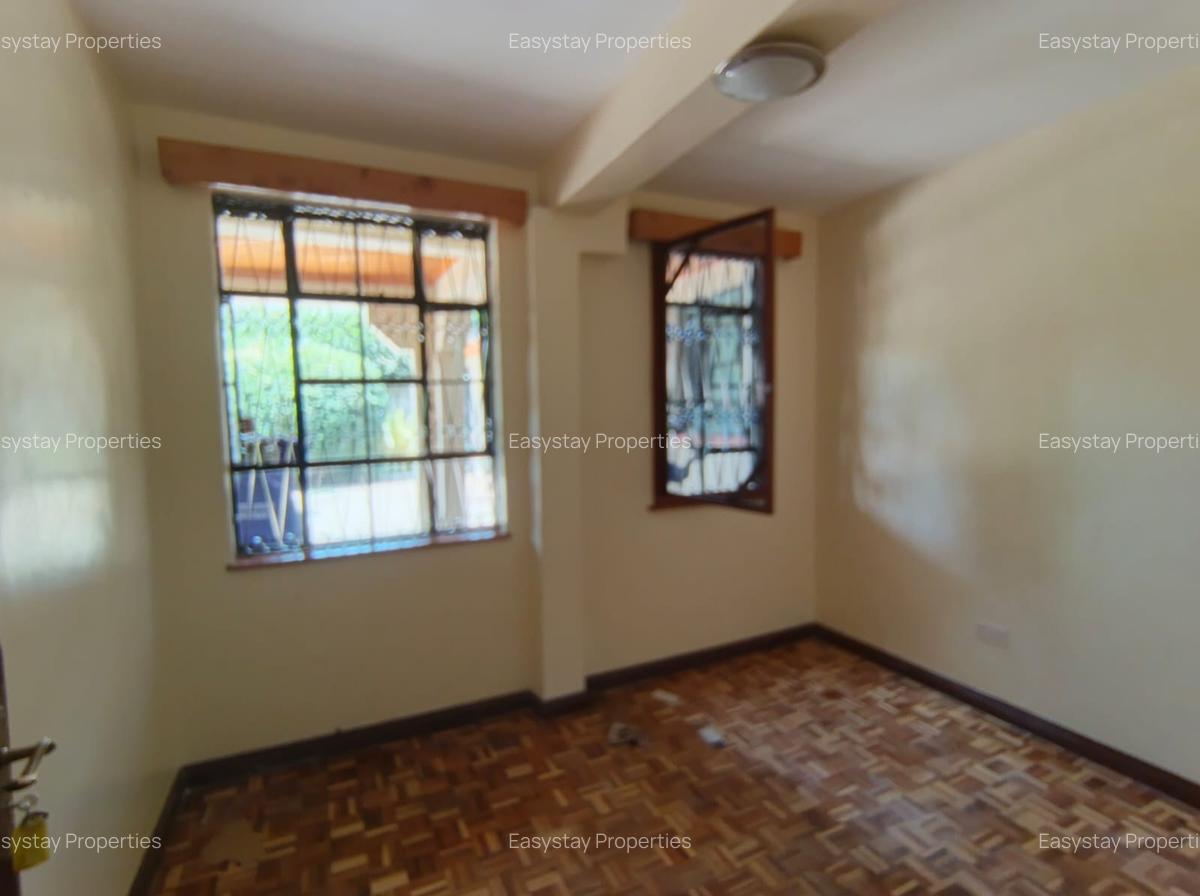 4 Bed House with En Suite in Runda - 7