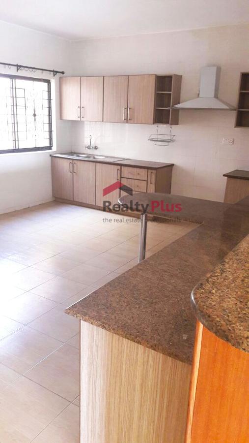 3 Bed Apartment with En Suite in Kileleshwa - 3