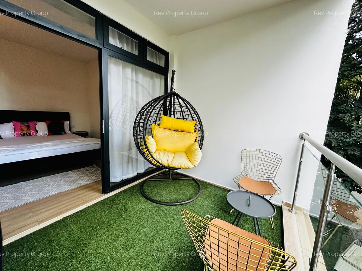 Serviced 2 Bed Apartment with En Suite in Lavington - 16