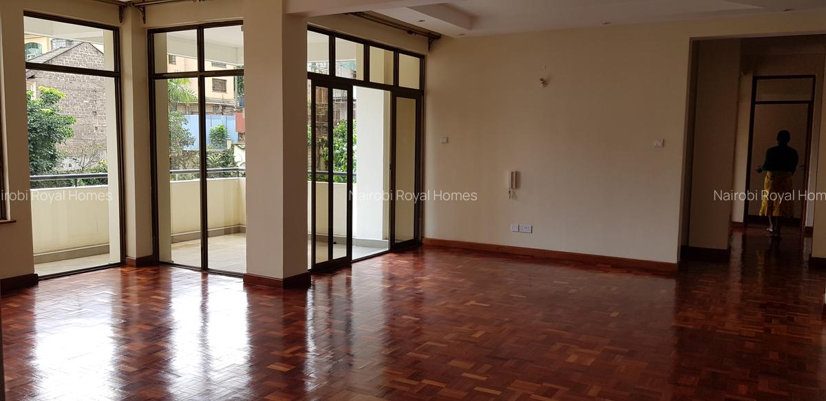 3 Bed Apartment with En Suite at Lavington Heights - 6