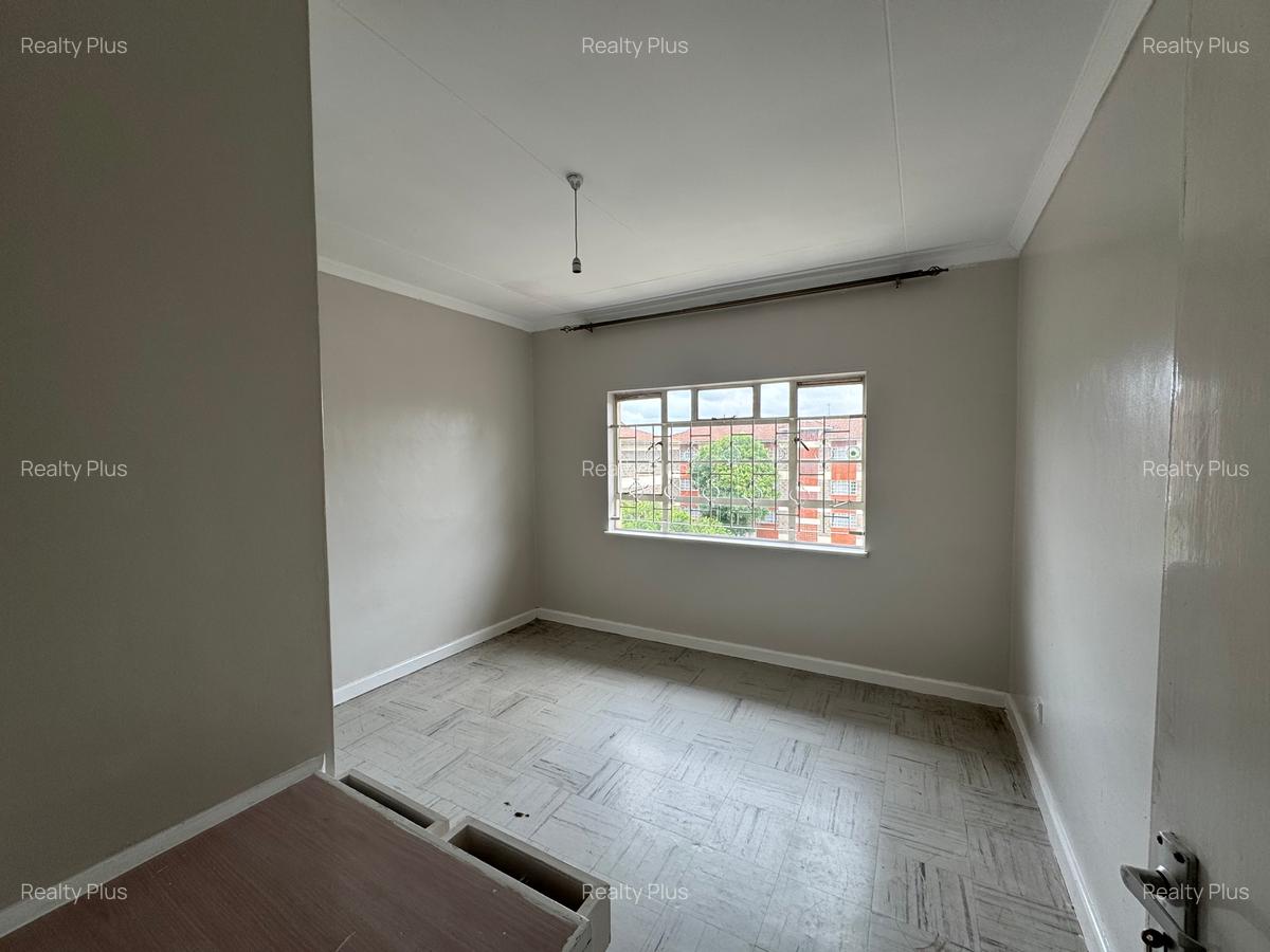 3 Bed Apartment with En Suite at Muhoho Road - 7