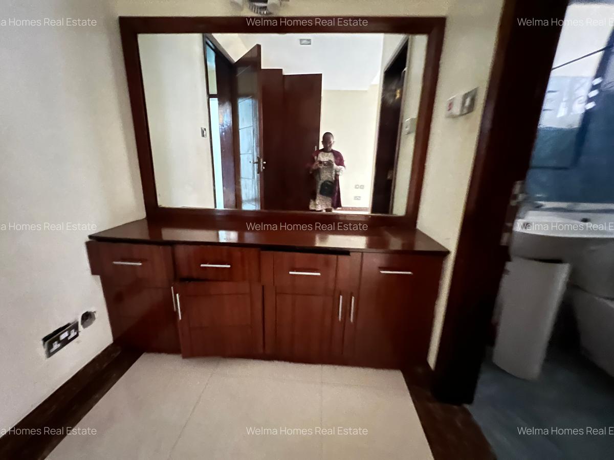 4 Bed Apartment with En Suite in Lavington - 13