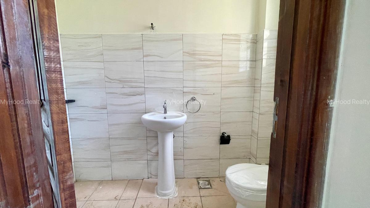 3 Bed Apartment with En Suite in Ruaka - 17