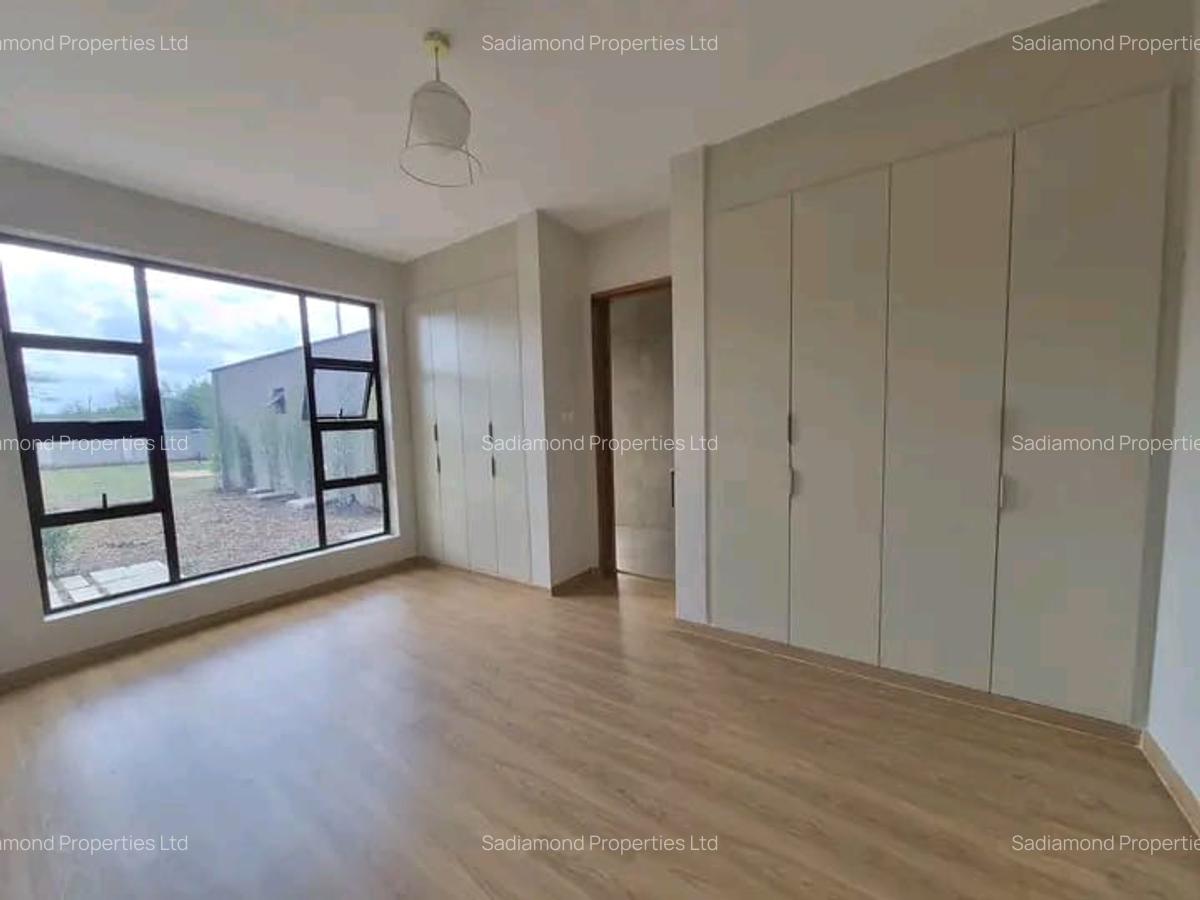 5 Bed House with En Suite in Karen - 9