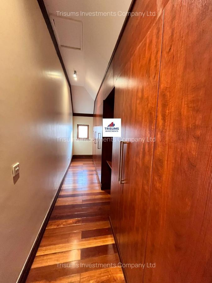 5 Bed Villa with En Suite in Kitisuru - 10