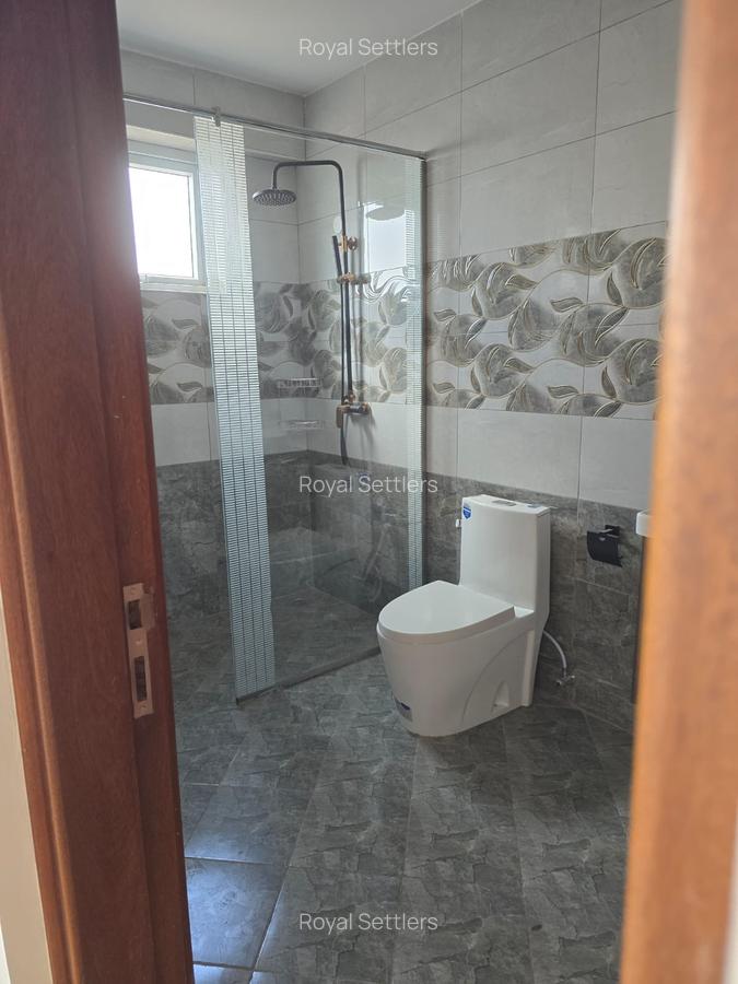 3 Bed Apartment with En Suite at General Mathenge - 9