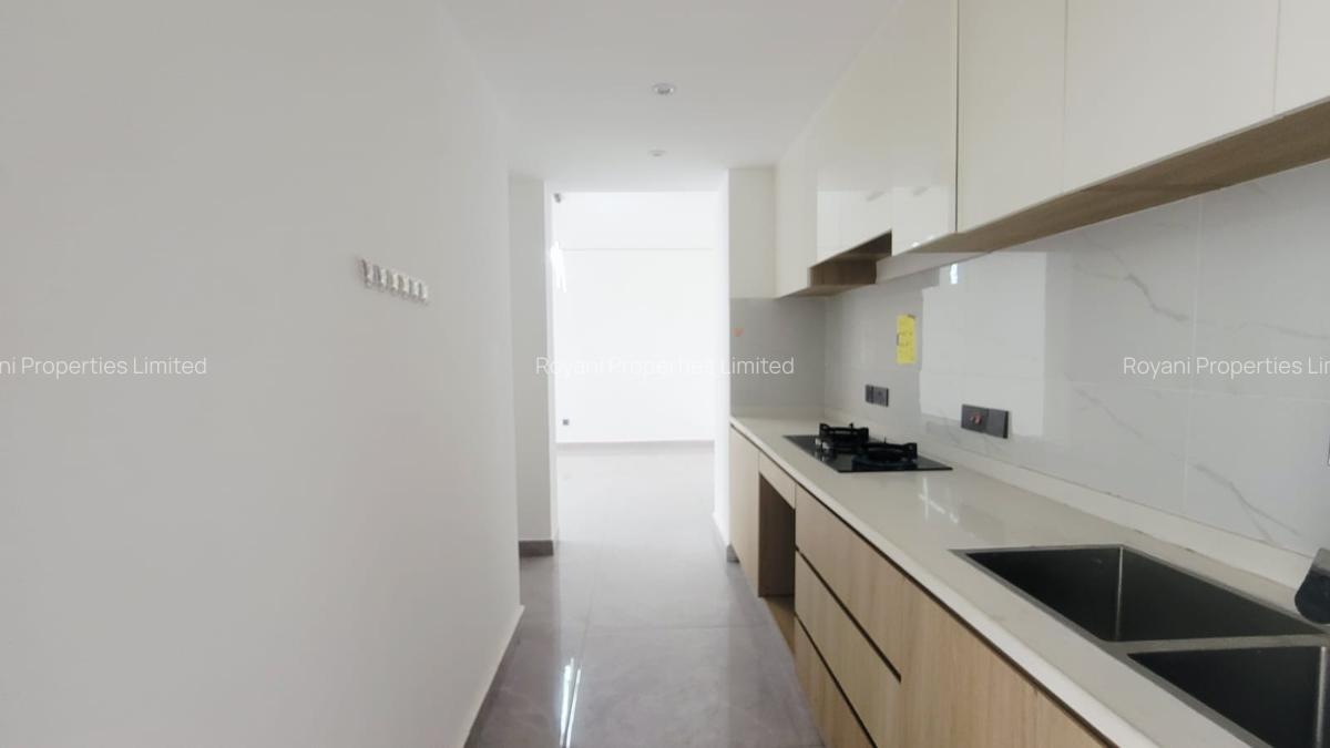 2 Bed Apartment with En Suite in Kilimani - 5