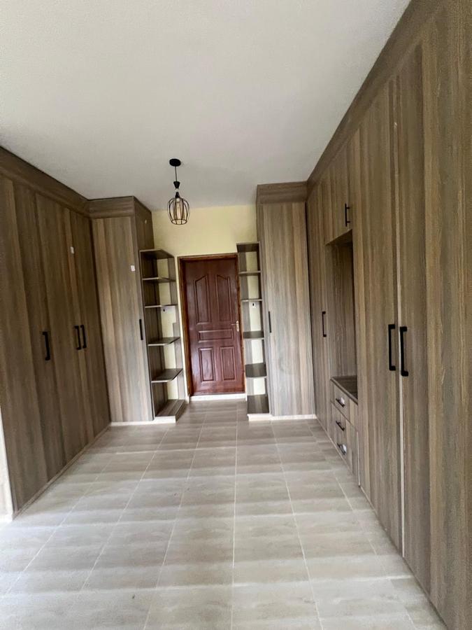 4 Bed Townhouse in Kiambu Road - 6