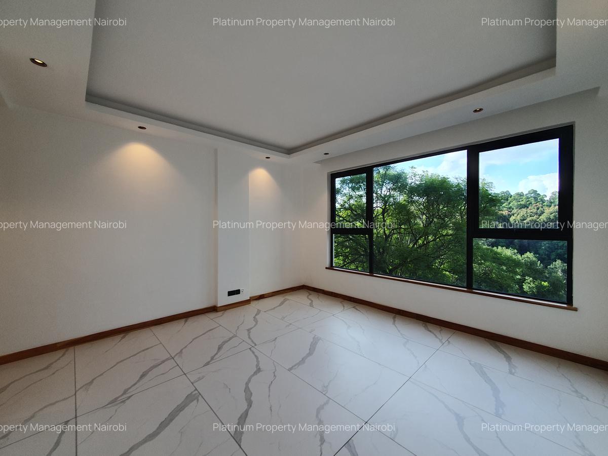 2 Bed Apartment with En Suite at Peponi Rd - 10