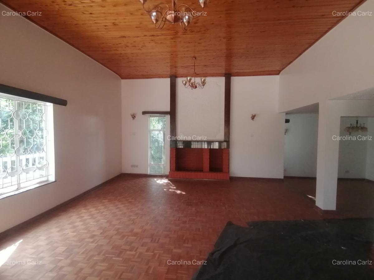 5 Bed House with En Suite at Gigiri - 3