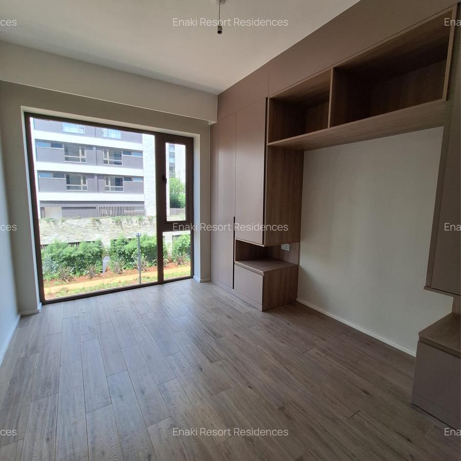 3 Bed Apartment with En Suite at Red Hill Road - 13