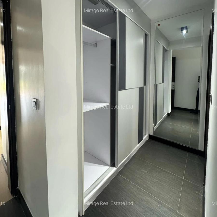 3 Bed Apartment with En Suite in Riverside - 19