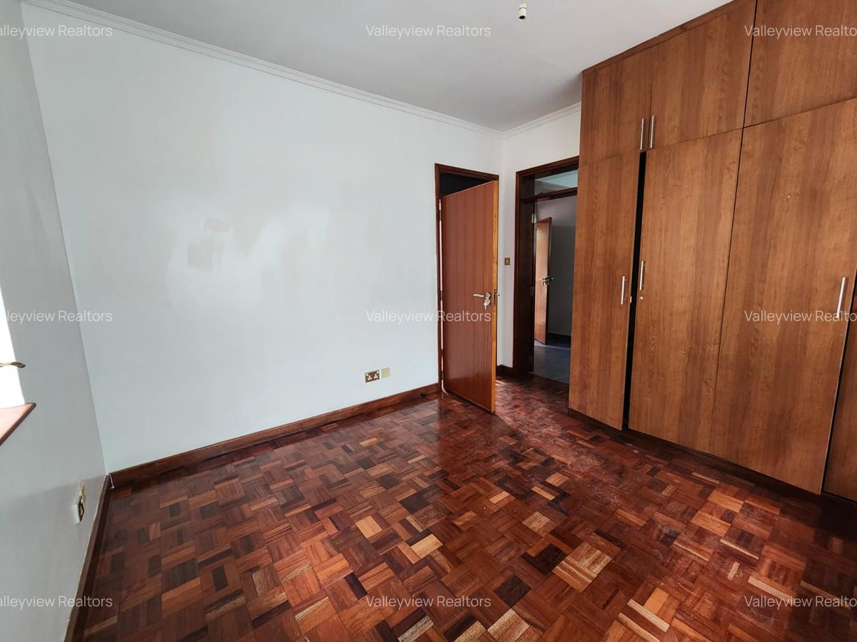 4 Bed Townhouse with En Suite at Kileleshwa - 15