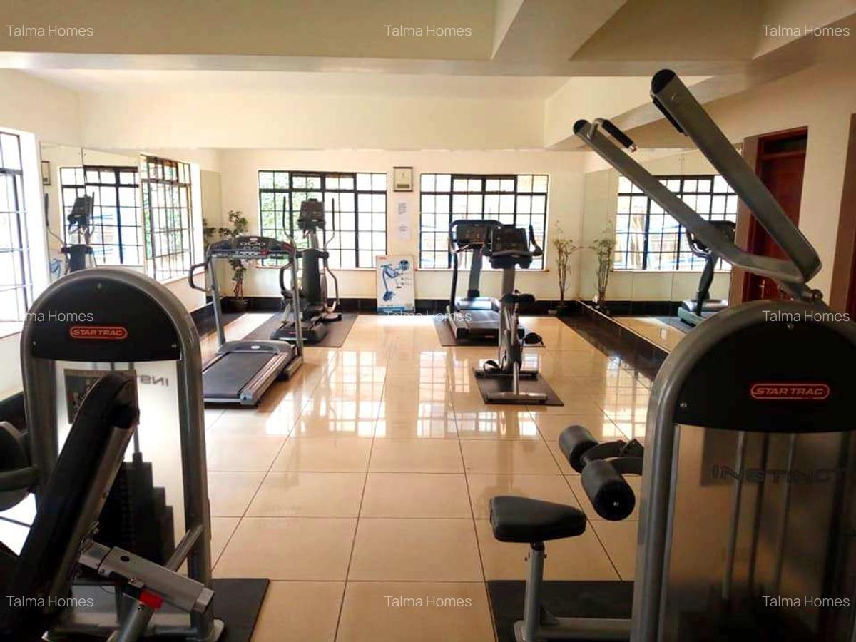 2 Bed Apartment with En Suite at Brookside - 18