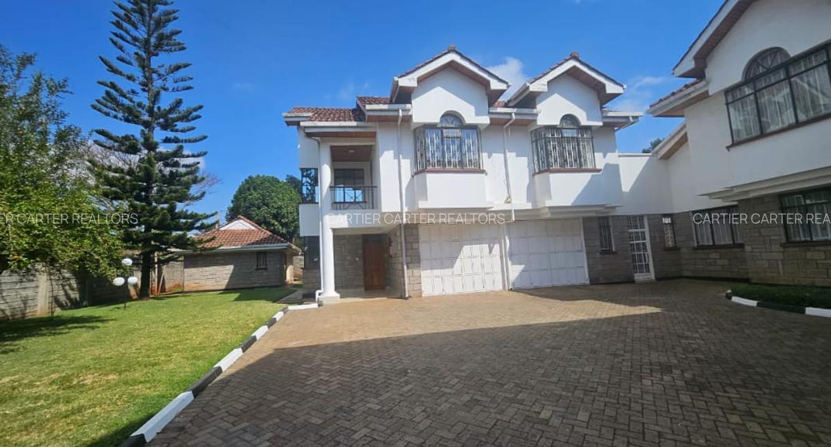 3 Bed House with En Suite in Runda - 1