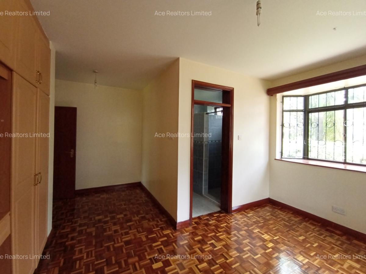 4 Bed Townhouse with En Suite at Peponi Road - 5