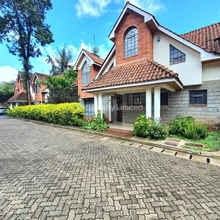 4 Bed Townhouse with En Suite in Lavington - 1