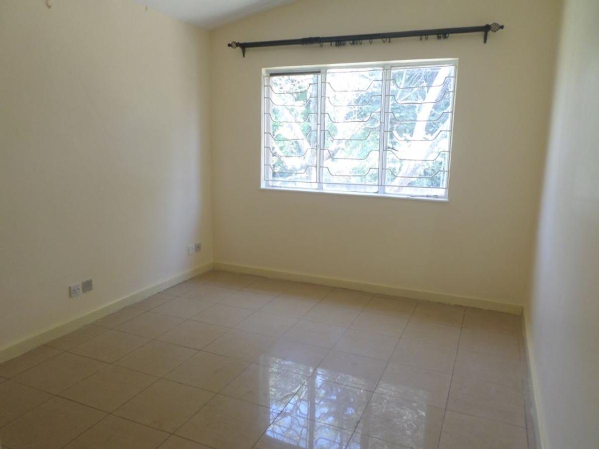 3 Bed House with En Suite at Kilimani - 6