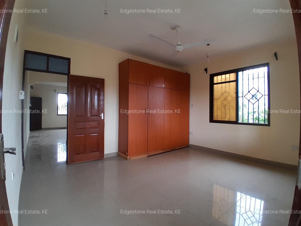 1 Bed Apartment with Borehole in Mtwapa - 13
