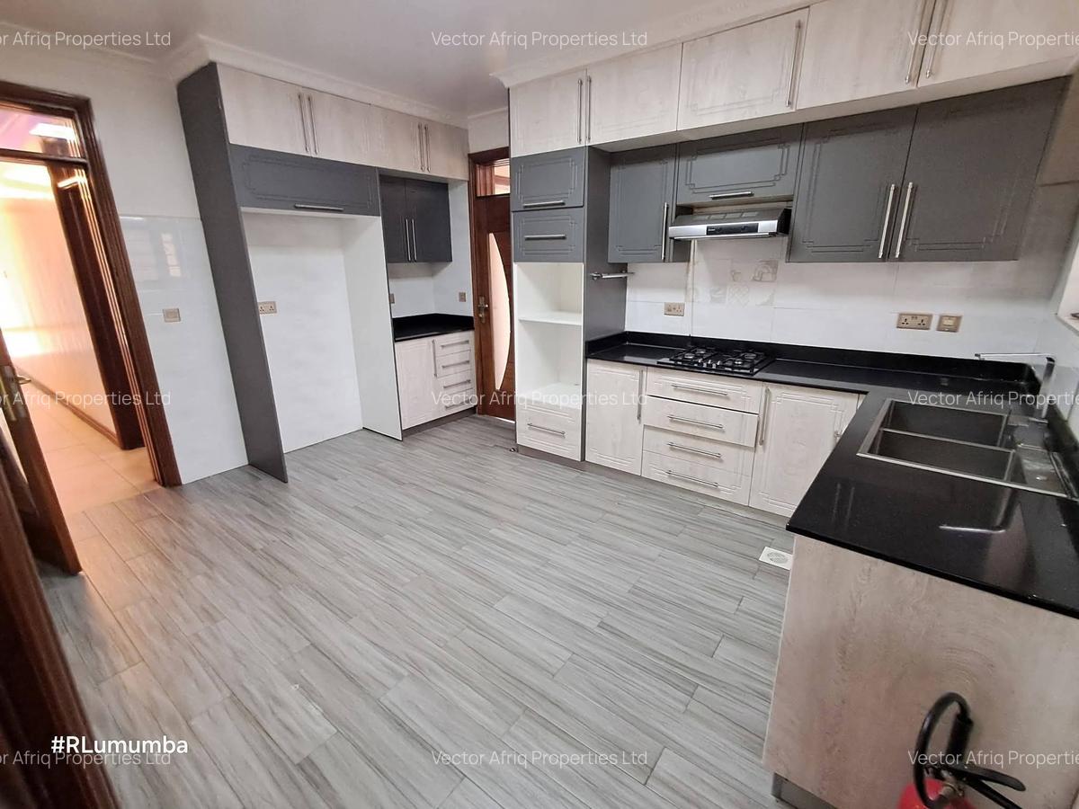 4 Bed Townhouse with En Suite in Kitengela - 8