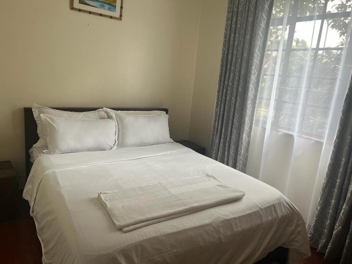 Furnished 2 Bed Apartment with En Suite at Fourways Junction Estate - 9