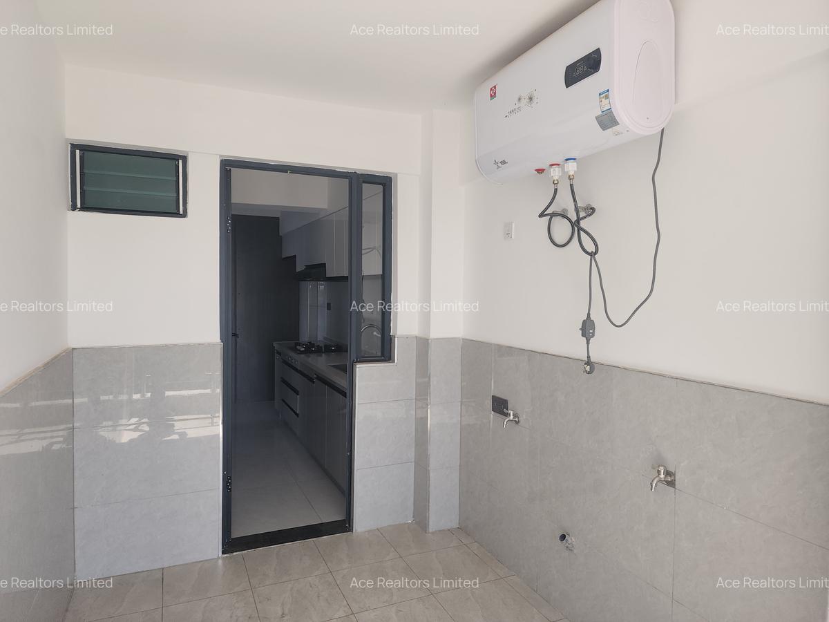 2 Bed Apartment with En Suite at Westland Road - 5
