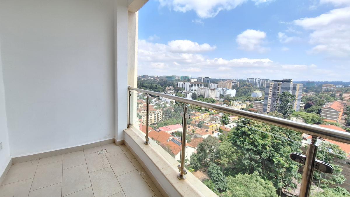 2 Bed Apartment with En Suite at Raphta Road - 7