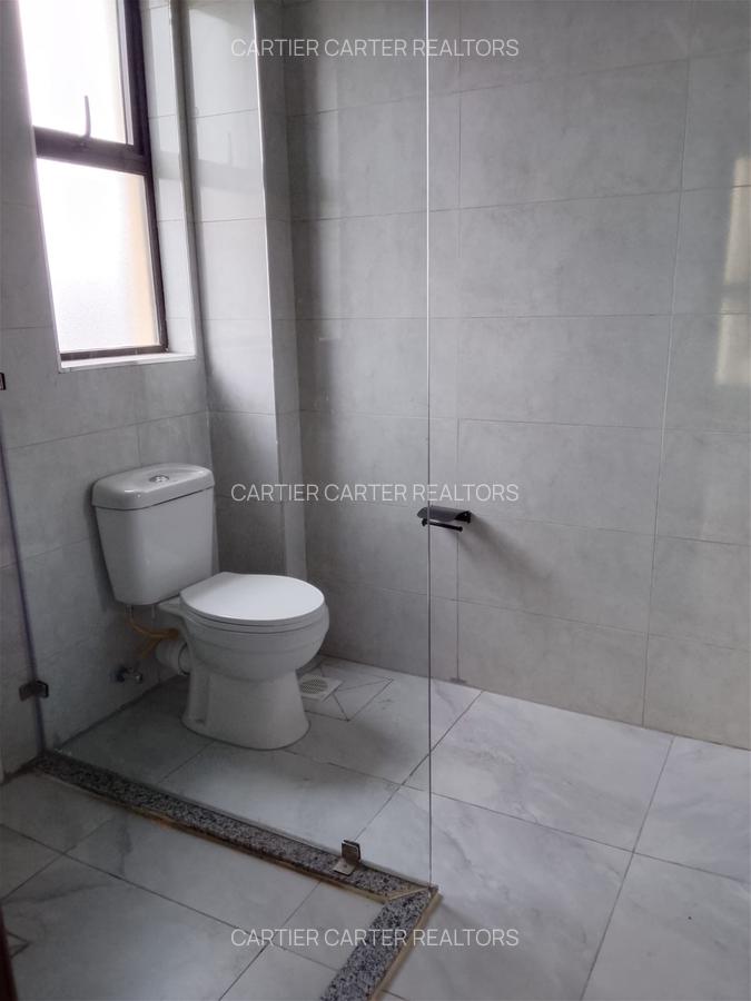 3 Bed Apartment with En Suite at 13 Schoollane - 4