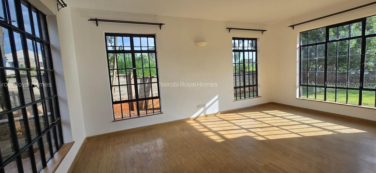 4 Bed House with En Suite at Runda Road - 7