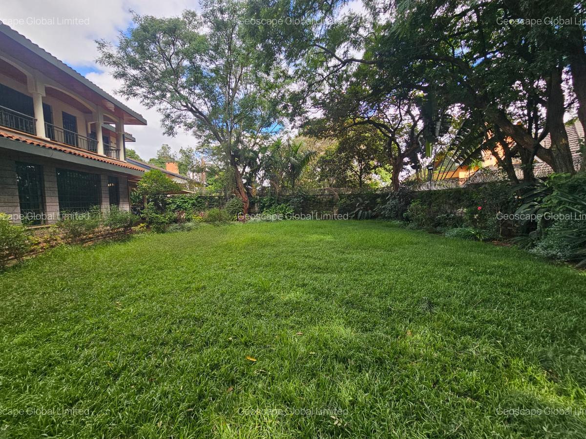 5 Bed House with En Suite in Nyari - 6