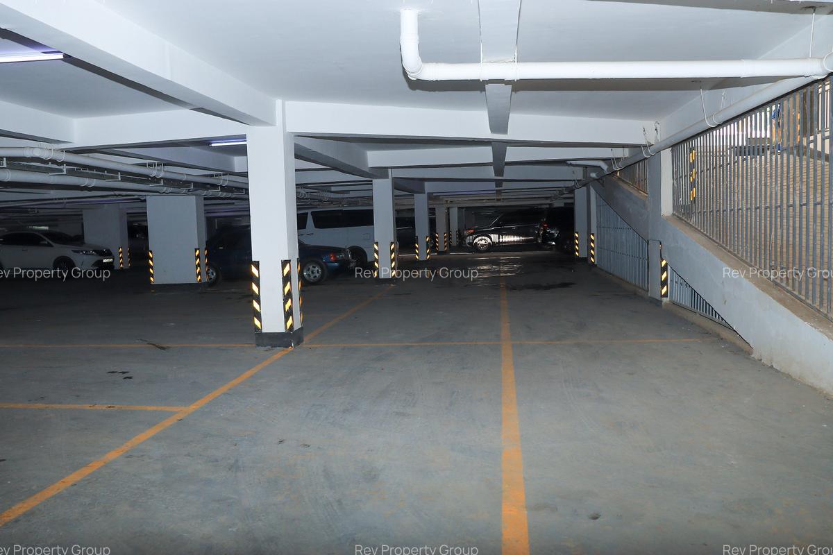 Furnished 2 Bed Apartment with En Suite in Kilimani - 10