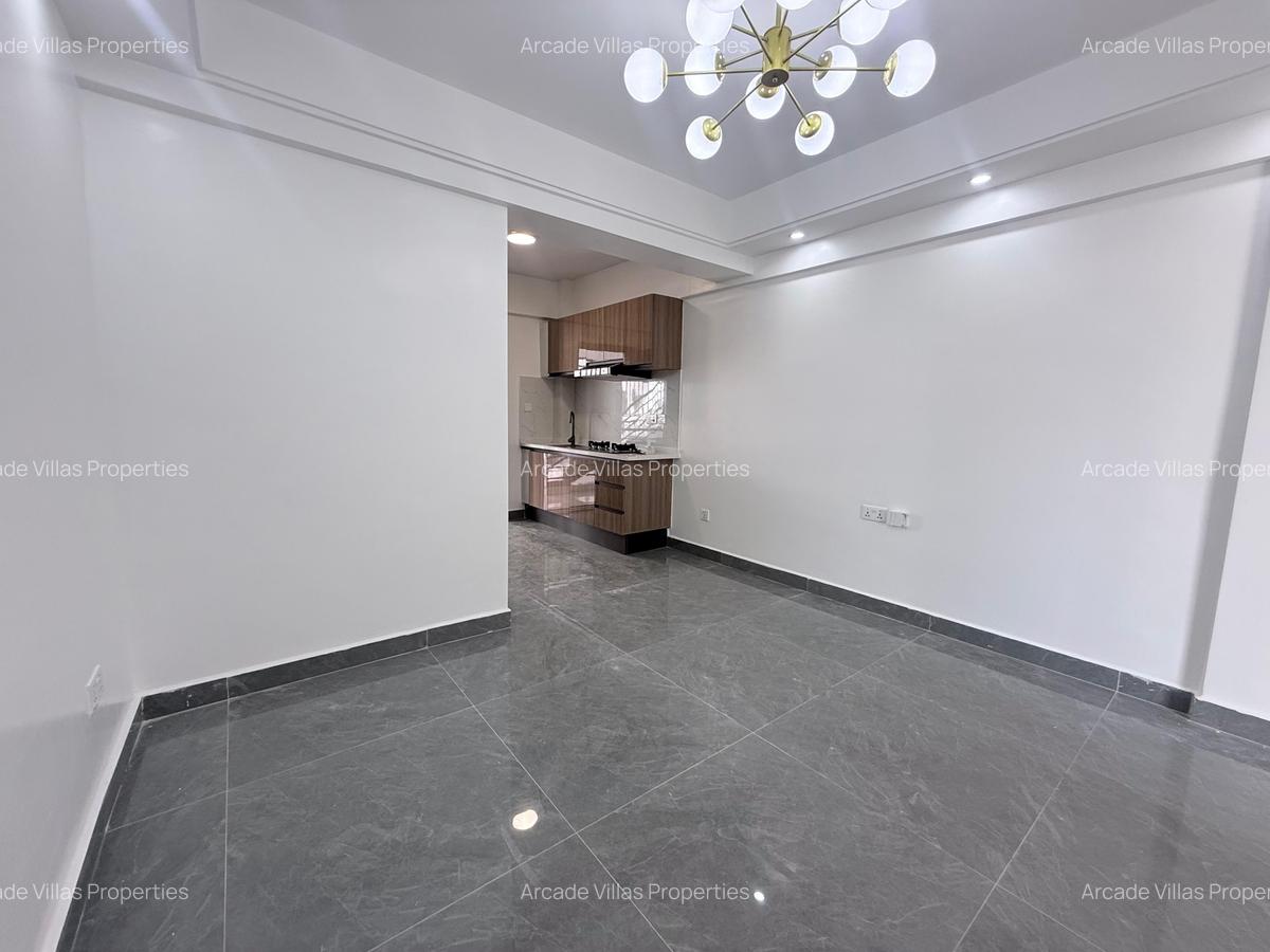 1 Bed Apartment with En Suite in Riverside - 3